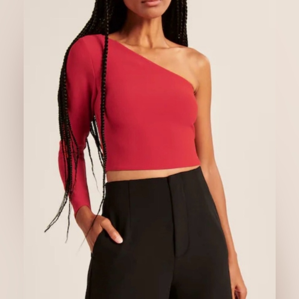 Abercrombie & Fitch Red One Shoulder Long Sleeve Cropped Top NWT